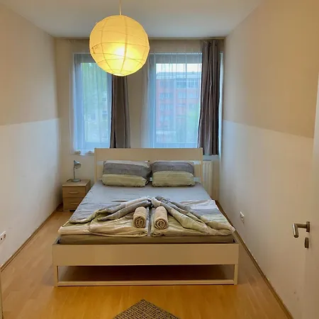 Roland Downtown - Rottenbiller Apartmán